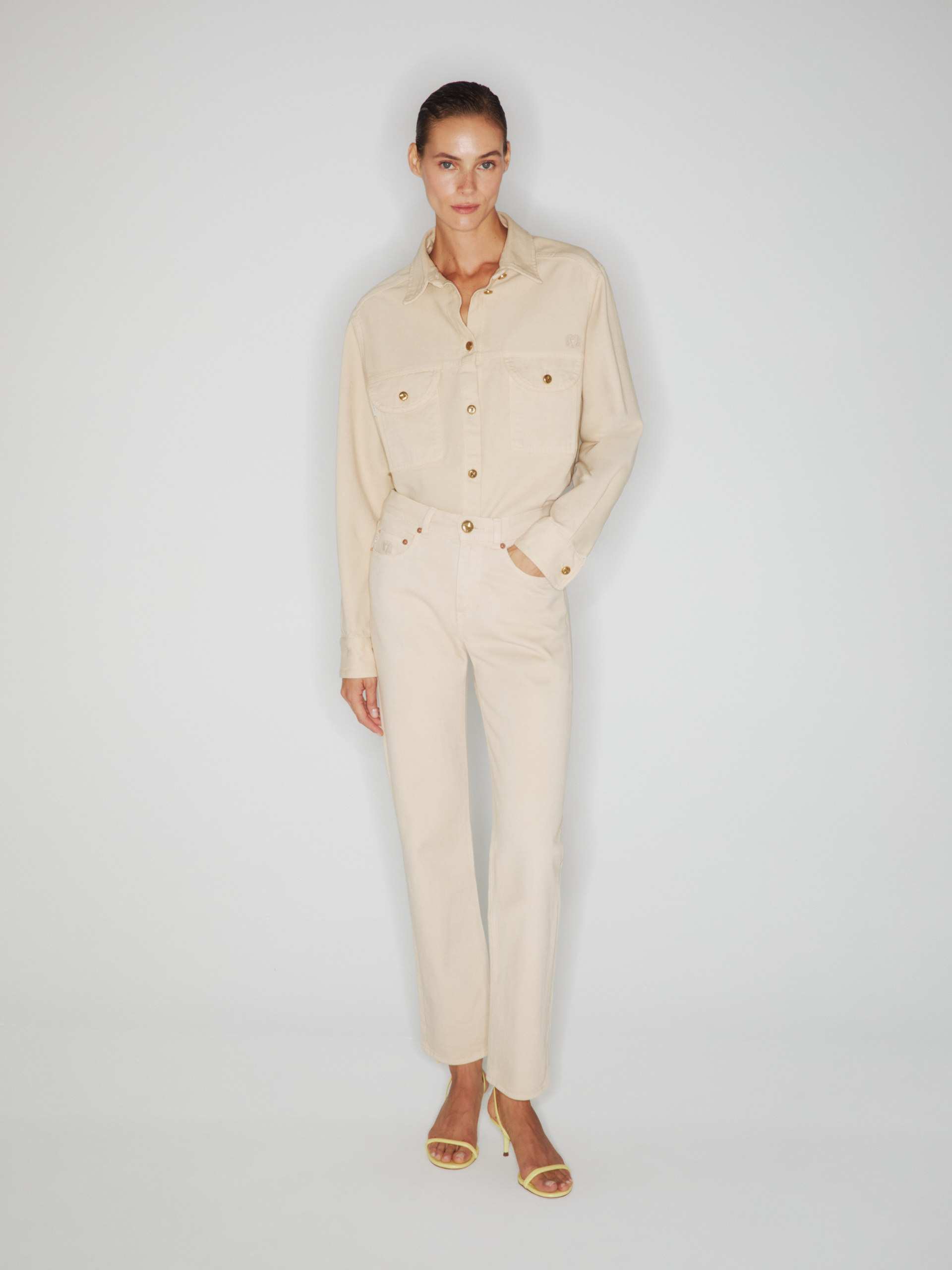 NARIIDA ALMOND - Blazé Milano